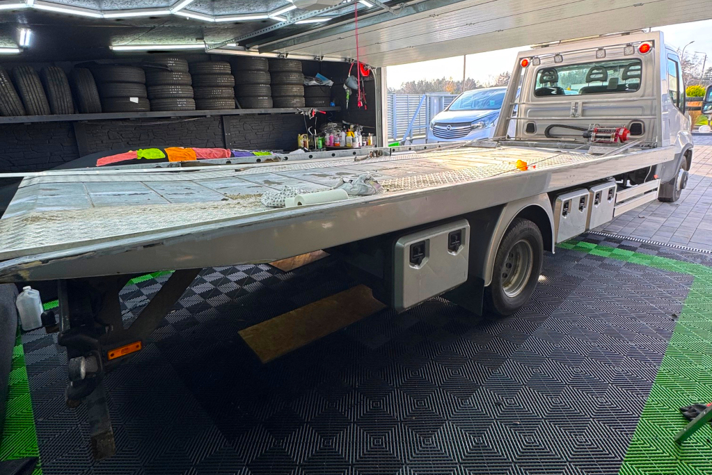 Holowanie pojazdów 24/7 w Zgorzelcu